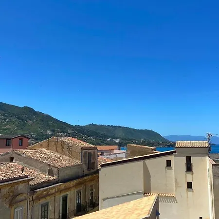 Terrazze Xxv Novembre *